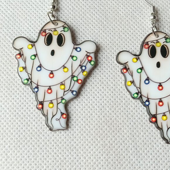 Cute Spooky Christmas Ghosts Earrings, Holiday Ghost Earrings, Acrylic Earrings - Picture 3 of 9